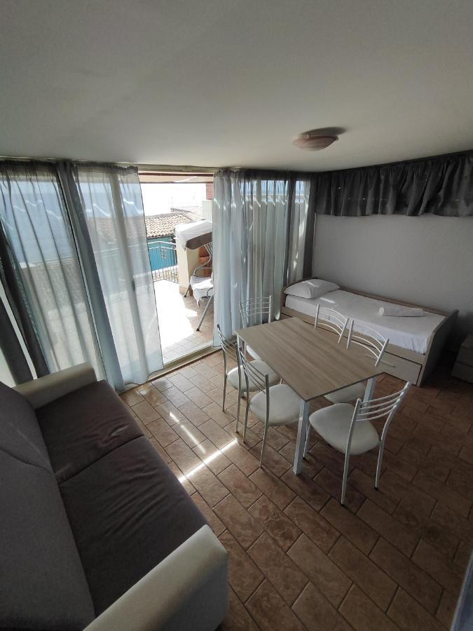 Sicily Travel Apartment'S 4 Giardini Naxos Ngoại thất bức ảnh