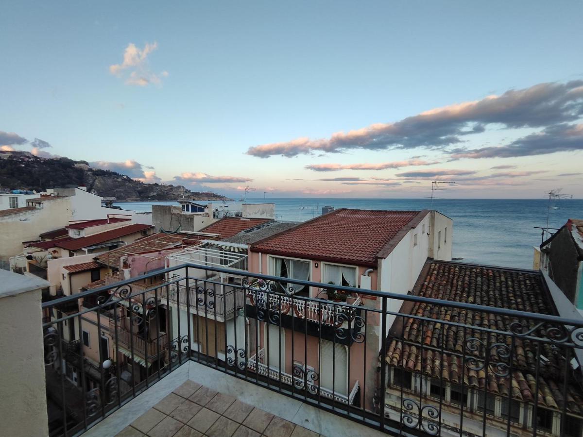 Sicily Travel Apartment'S 4 Giardini Naxos Ngoại thất bức ảnh