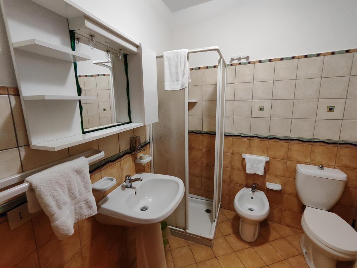 Sicily Travel Apartment'S 4 Giardini Naxos Ngoại thất bức ảnh