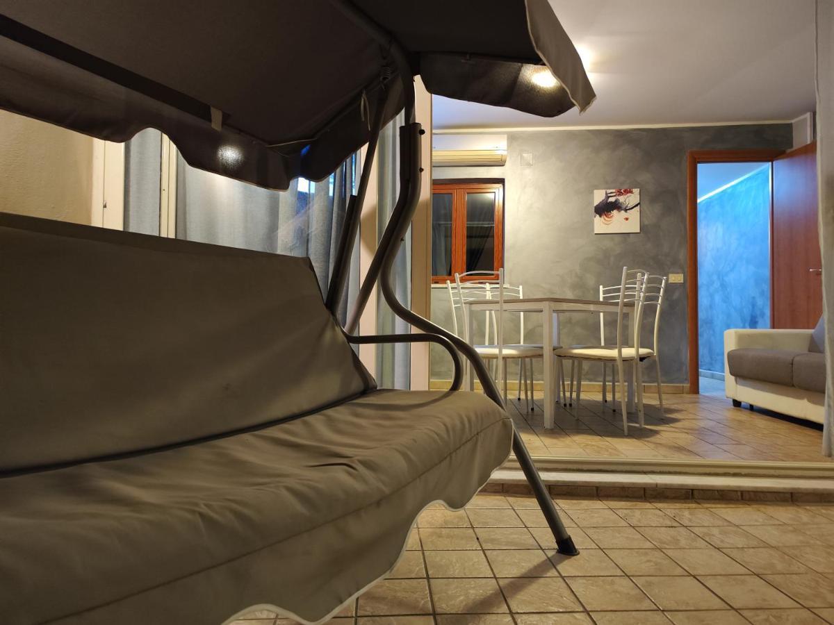 Sicily Travel Apartment'S 4 Giardini Naxos Ngoại thất bức ảnh