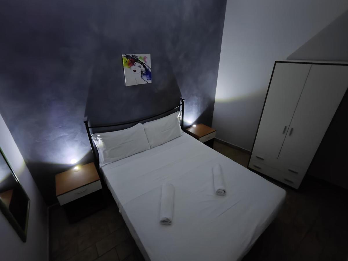 Sicily Travel Apartment'S 4 Giardini Naxos Ngoại thất bức ảnh